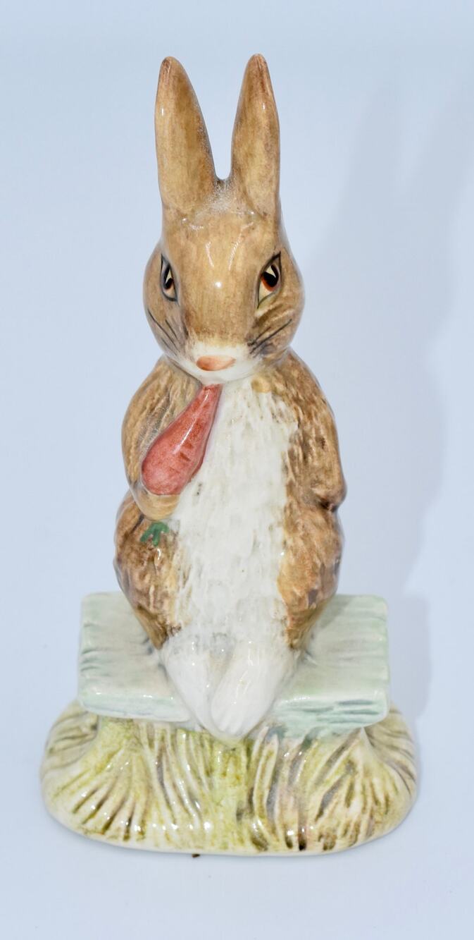 BESWICK ENGLAND Beatrix Potter Fierce Bad Rabbit 1977 Ceramic Figurine